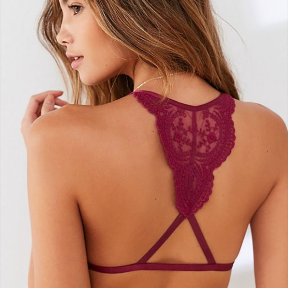 Urban Outfitters Out From Under Lace Racetrack Bralette Front Clasp size S